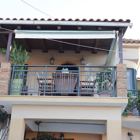 Dionysias House With A Sea View Veranda Apartment